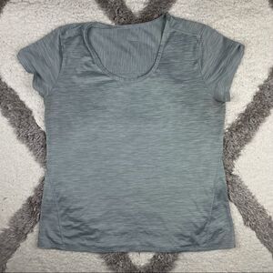 Women’s Athleta Short Sleeve 